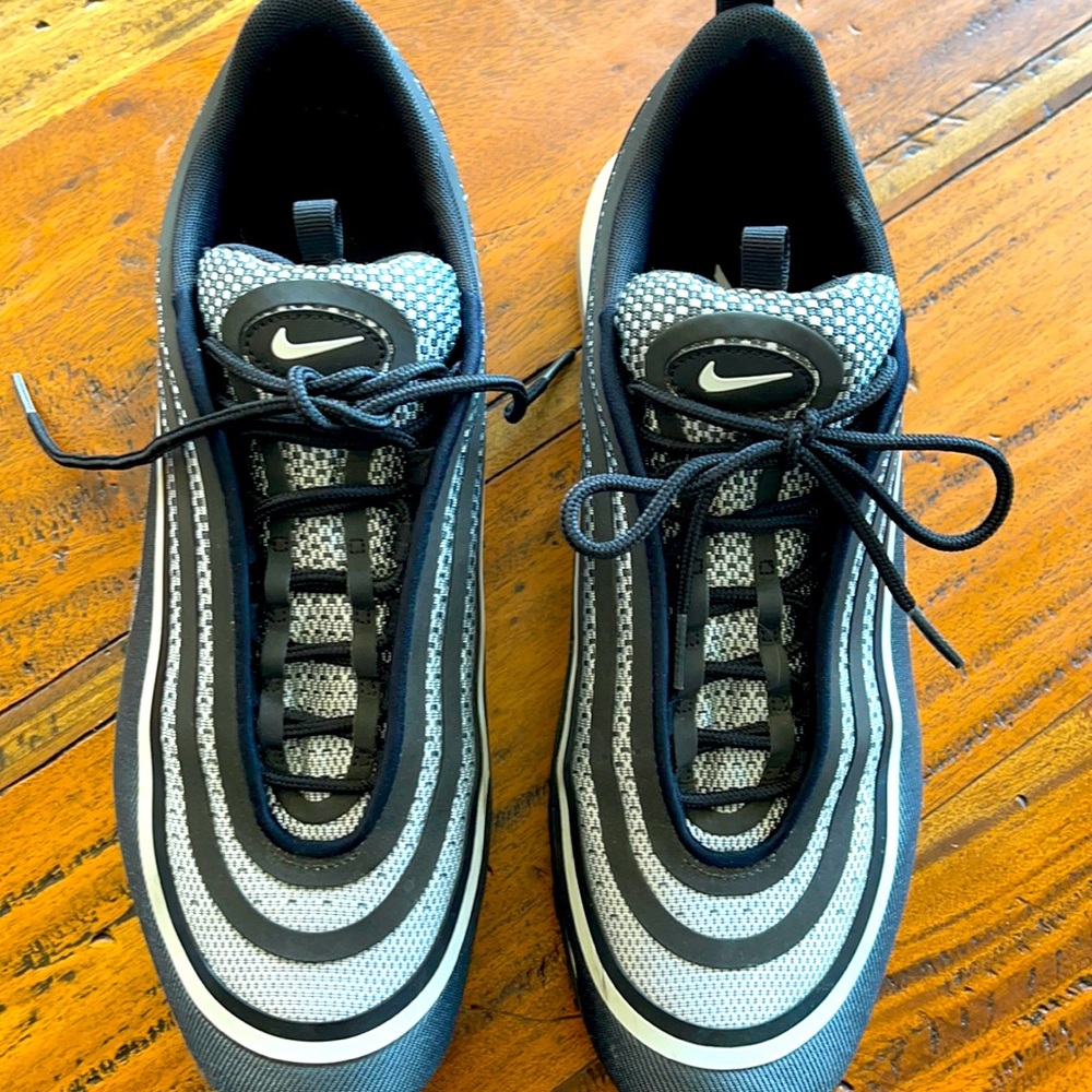 Nike Air Max size 12